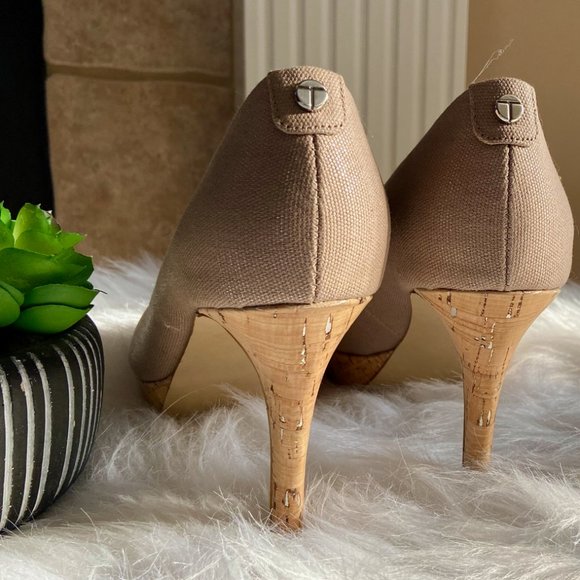 Tahari Sophia Glitter Platform Pump Sz 8 - Picture 6 of 9